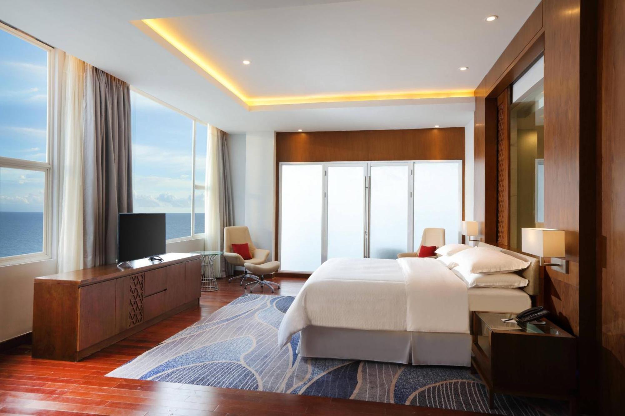 Four Points By Sheraton Manado Kültér fotó