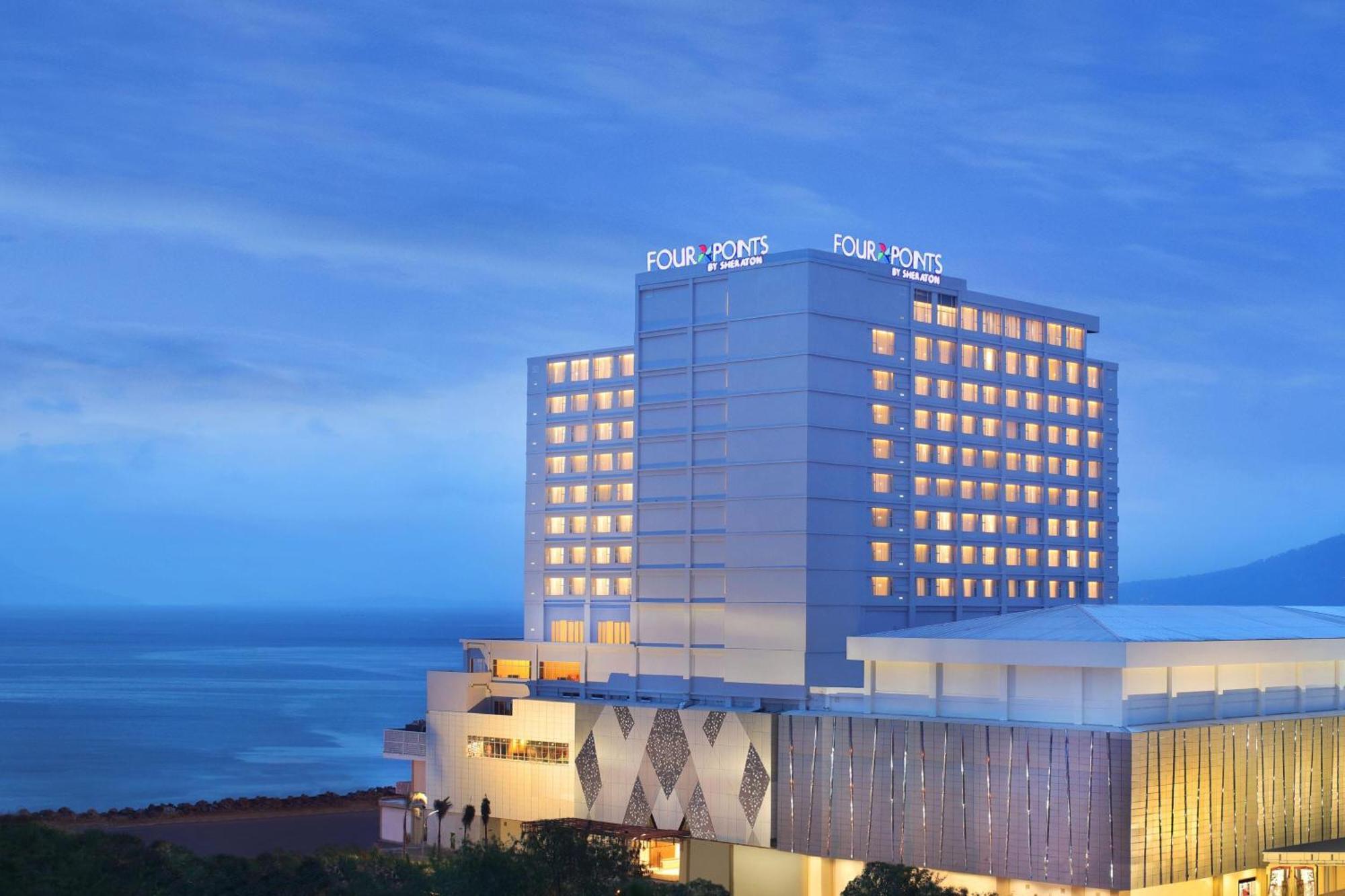 Four Points By Sheraton Manado Kültér fotó