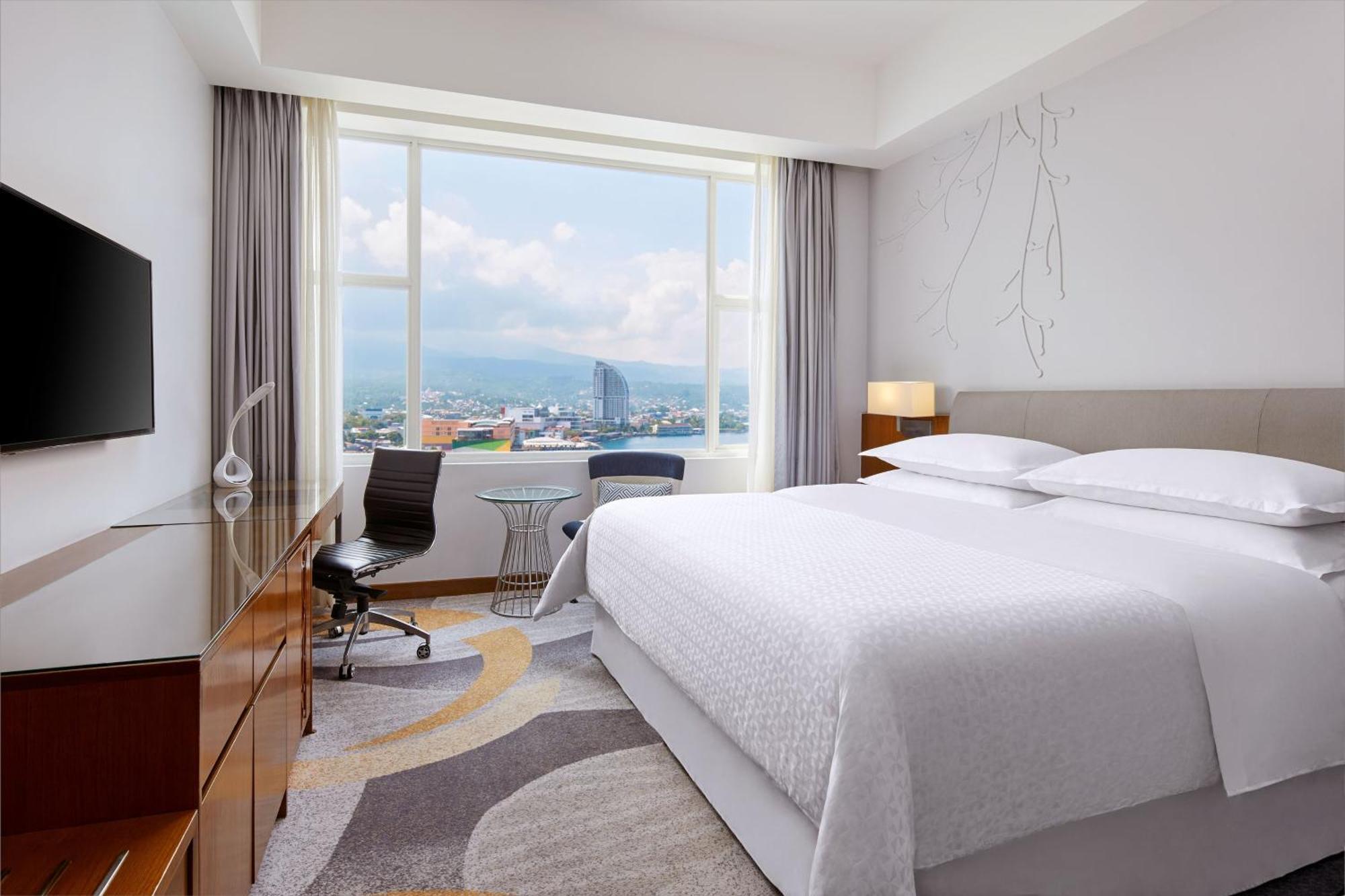 Four Points By Sheraton Manado Kültér fotó